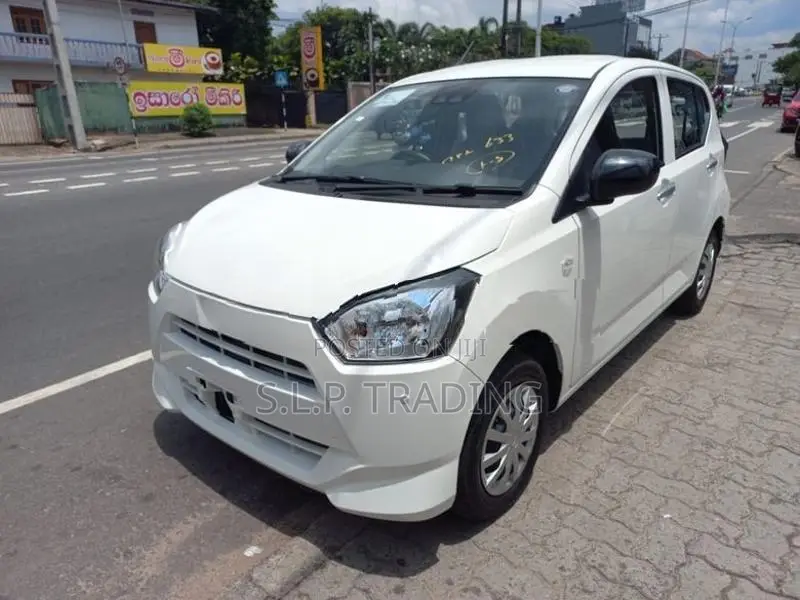 Daihatsu Mira X 2025