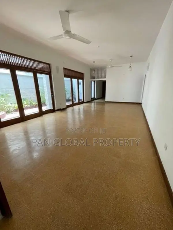 House for Sale in Colombo 04