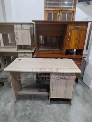 Melamine Office Tables
