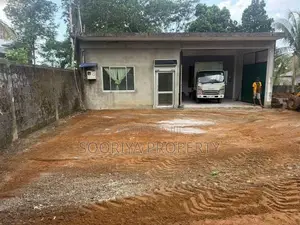 Commercial Building for Sale in Horana