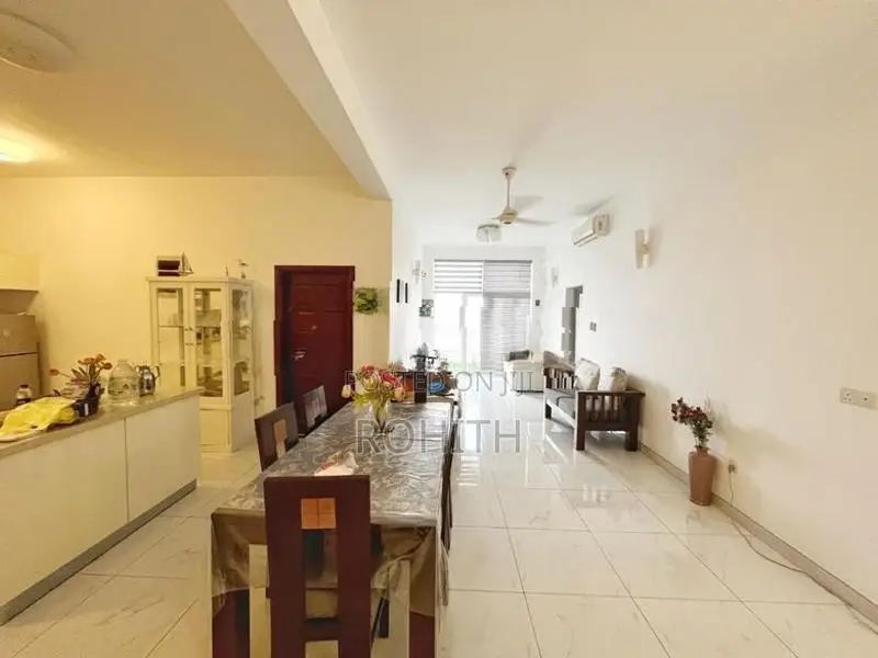 7th Floor Port City Sea View Apartment for sale Mount Lavinia