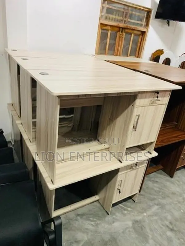 4×2 Office melamine tables