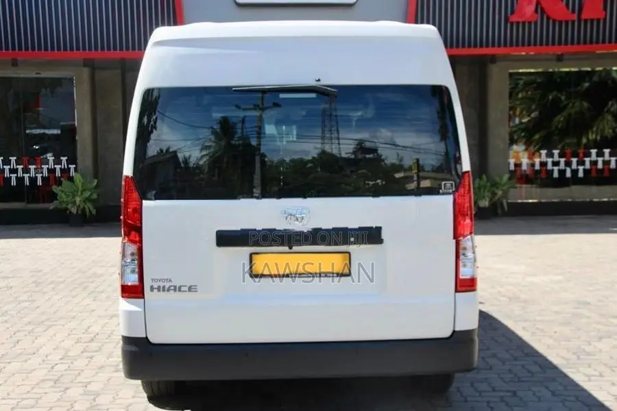 Toyota Hiace GDH H300 2025