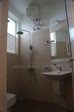 Seaview Luxury Holiday Double Bedroom for Rent at Border of Dehiwala