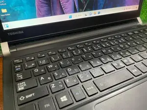 Toshiba I5 6th Laptop /8 GB RAM