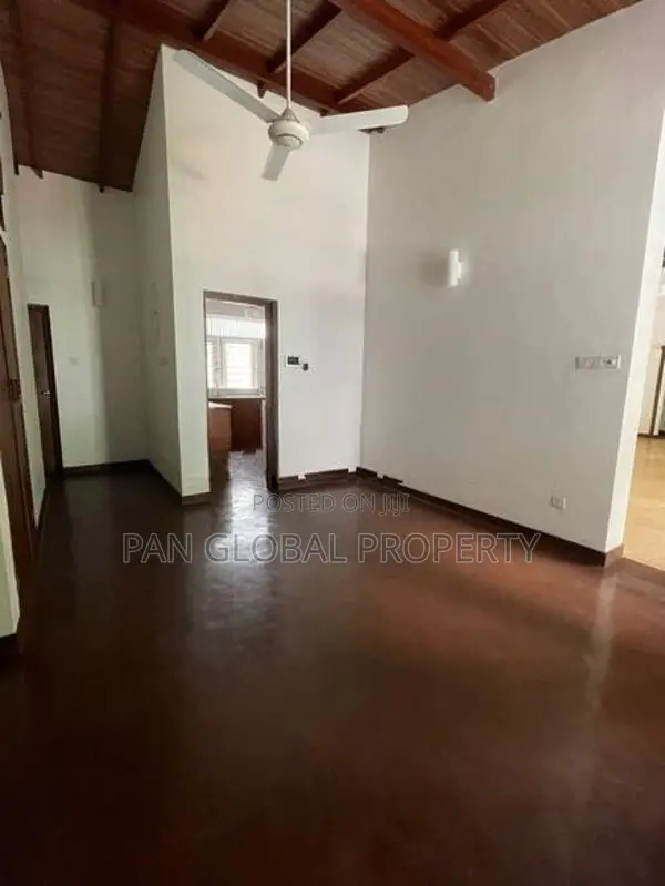 House for Sale in Colombo 04