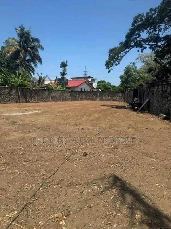 Land for sale in Kelaniya