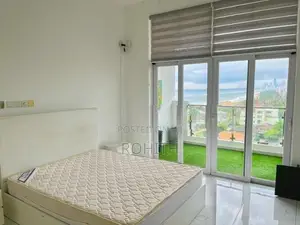 7th Floor Port City Sea View Apartment for sale Mount Lavinia