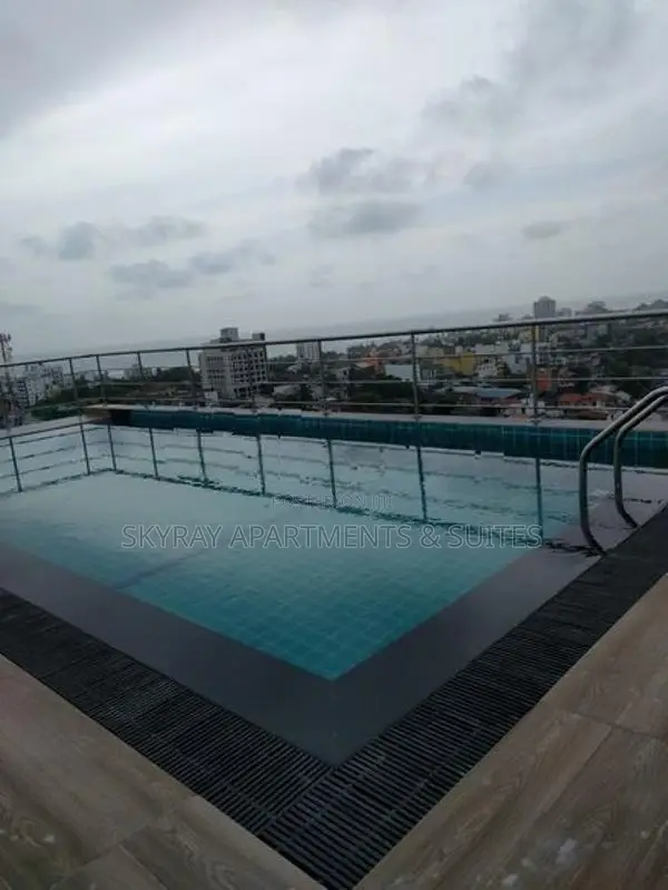 Holiday 2 Bedroom Furnished Apartment with Pool & GYM - Mount Lavinia
