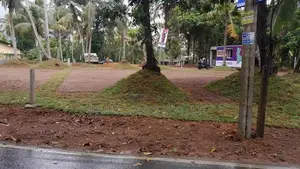 නේවාසික බ්ම් කොටස් විකිණීම අතුරැගිරිය