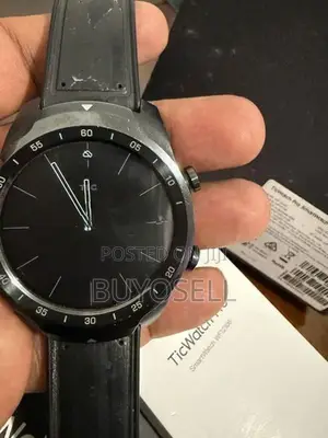 Tikwatch Pro japan