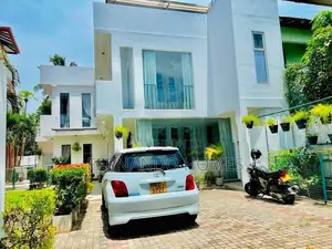 Near Beach Area Box Modern 4 Bed Rooms Nice New House for Sale Negombo