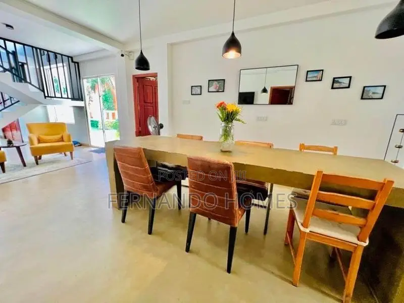 Near Beach Area Box Modern 4 Bed Rooms Nice New House for Sale Negombo