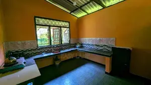 යක්කල නගරයෙන්ම වටිනා නිවසක්