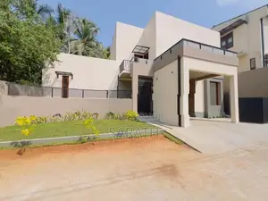 New Modern Brand House In Malabe