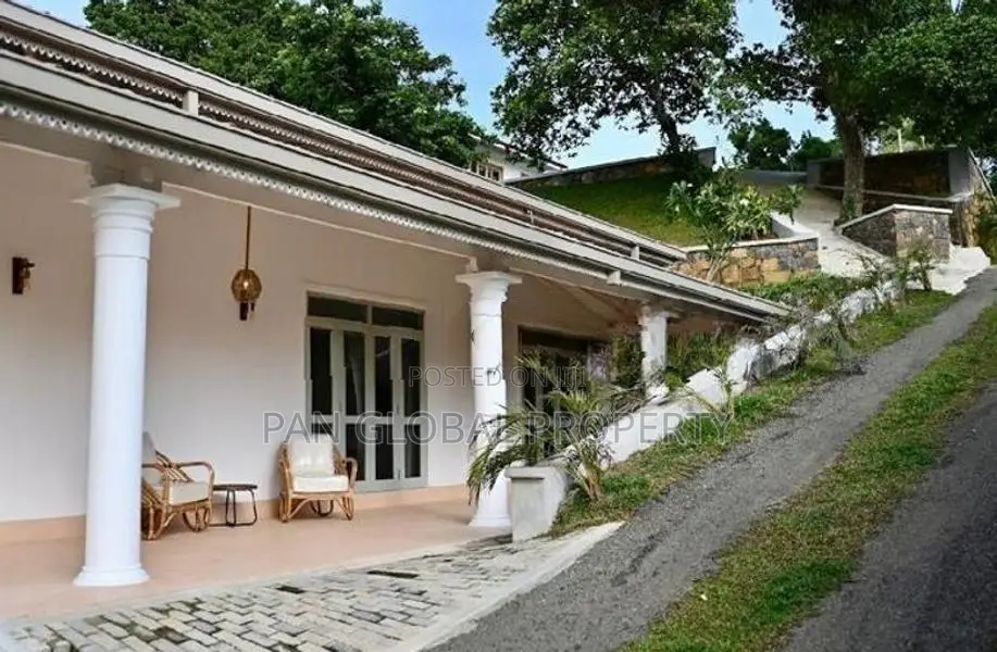 Villa for Sale in Weligama