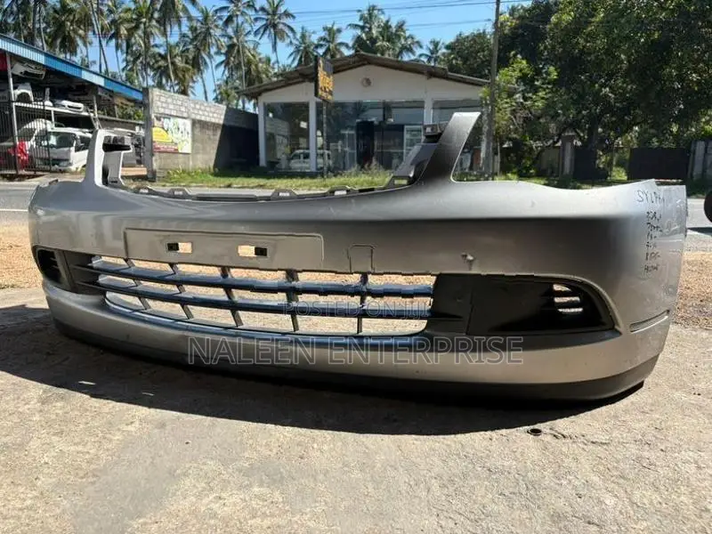 Nissan G11 Bluebird Sylphy Front Buffer