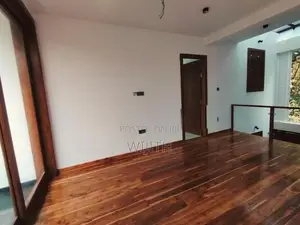 3 Storey House for Sale in Polgasowita