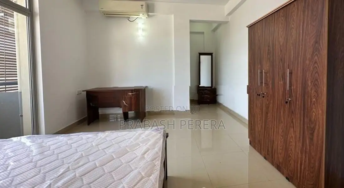 3 Bed Apartment for Sale in Colombo 05