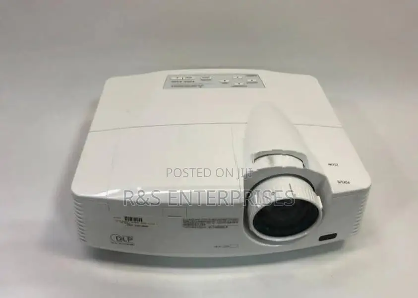 Mitshubishi Daylight Projector