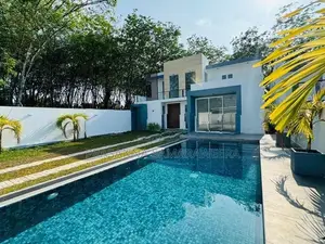 Brand New Solid Super Luxury 2 Storey House-Piliyandala