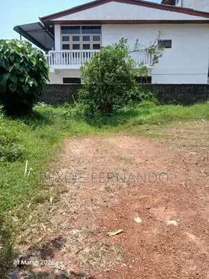 Bare Land for Sale in Embuldeniya