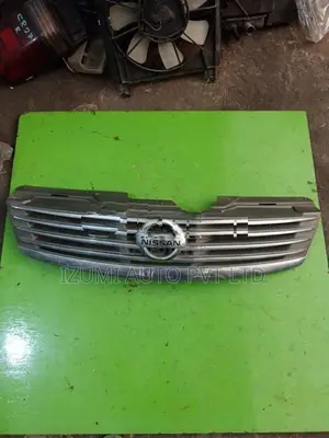 Nissan Blue bird G11 shell