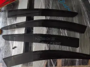 Door Visors Vezel