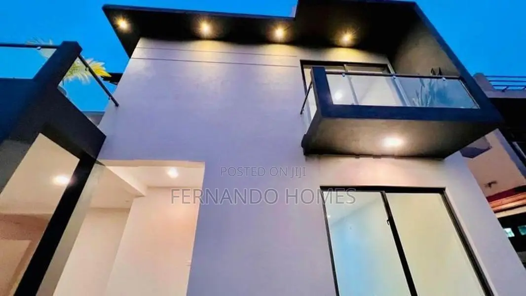 Box Modern Latest Superior Completed House for Sale in Negombo