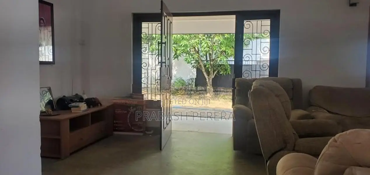 Single Storeyed House for Sale in Homagama