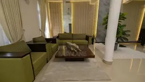 Luxury දෙමහල නිවසක්ගෘහ භාණ්ඩ සහිතව විකිණීමට