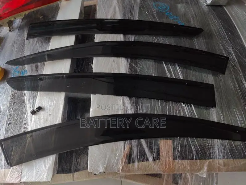 Door Visors Vezel