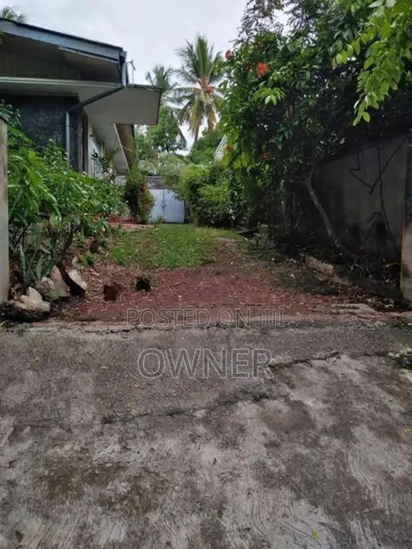 Highly Valuable Land plot for sale - Chapel Lane, Nugegoda