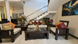 Luxury දෙමහල නිවසක්ගෘහ භාණ්ඩ සහිතව විකිණීමට