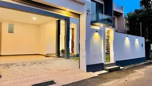 Box Modern Latest Superior Completed House for Sale in Negombo