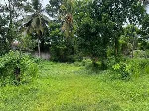 Near University Land for Sale Katubedda Moratuwa