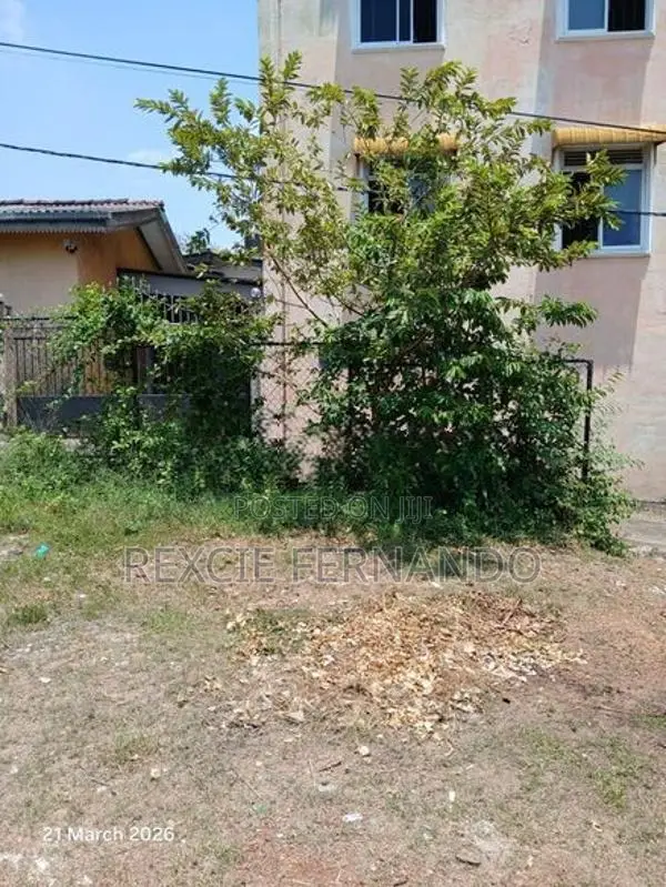 Bare Land for Sale in Embuldeniya