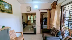 පර්චස් 15 ක ඉඩම සමඟ අංගසම්පූර්ණ නිවස විකිණීමට