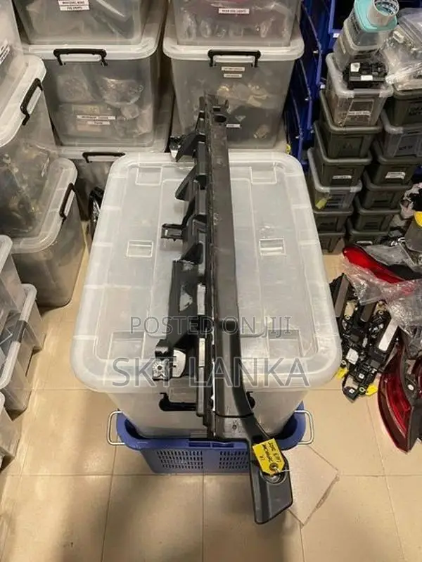 Genuine Defender P300e HSE 2025 rear bumper brackets