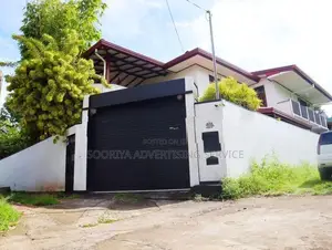 Homagama Luxury House for Sale