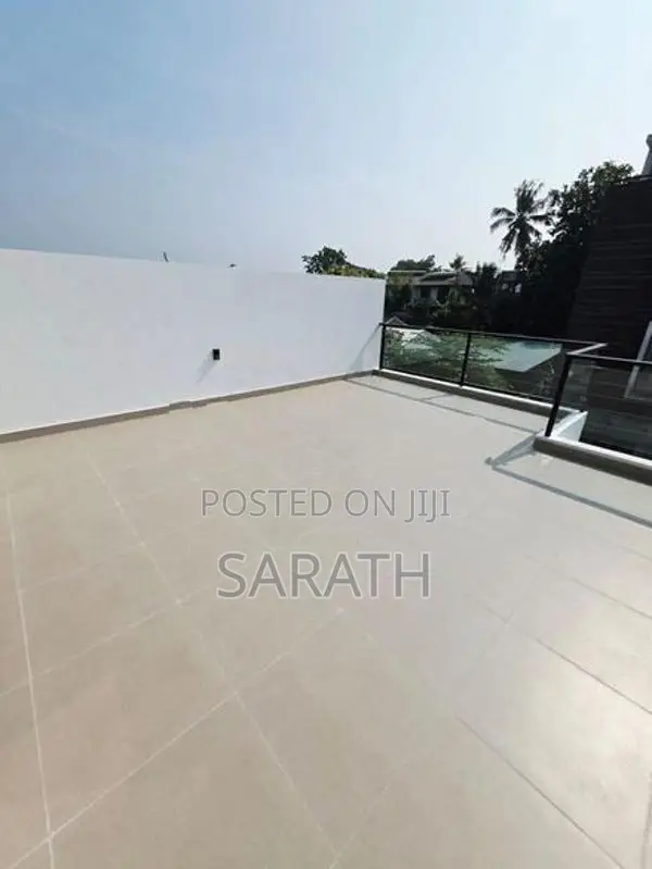 Luxury Brand New House Sale Battaramulla