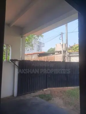 Land For Sale In Nugegoda Delkada