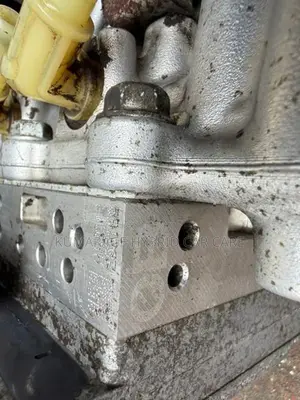 Toyota voxy japan recondition ABS