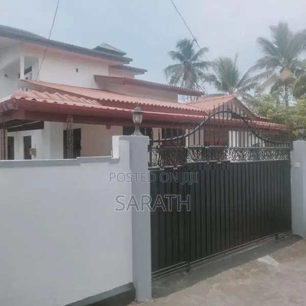 Two Storied House Sale Athurugiriya