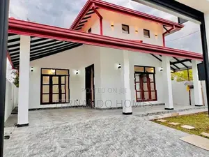 Good Single Storey 3 BR House for Sale Negombo Katuwapitiya Area