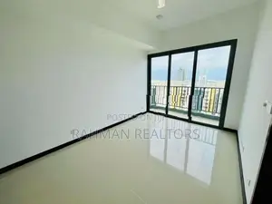 Luxury Rare Trizen Apartment For Sale Above 50th Floor Colombo 02