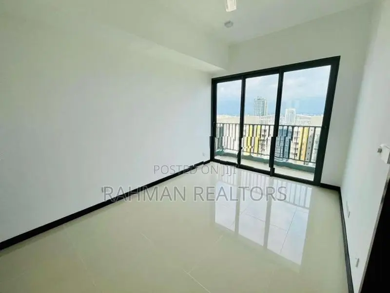 Luxury Rare Trizen Apartment For Sale Above 50th Floor Colombo 02