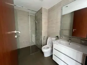 Luxury Rare Trizen Apartment For Sale Above 50th Floor Colombo 02