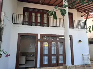 Luxury 3-Storey House with Modern Facilities – Himbutana