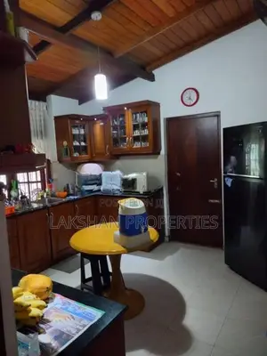 House For Sale In Boralesgamuwa Bellanvila